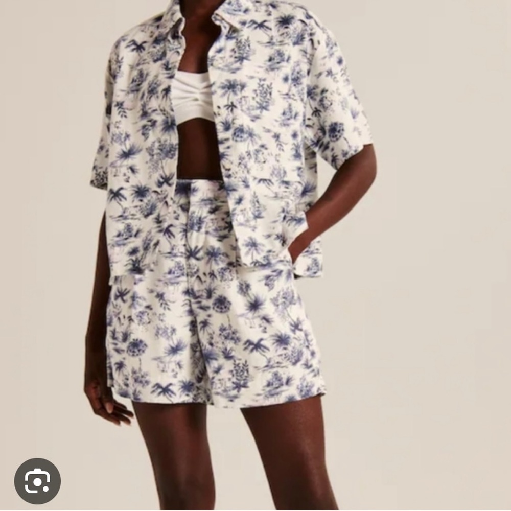 Abercrombie & Fitch blue linen set sz XS tropical print tailored shorts shirt